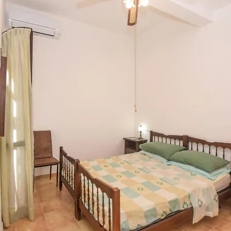 Prázdninový dům 3 Bedroom In Lt San Felice Circeo