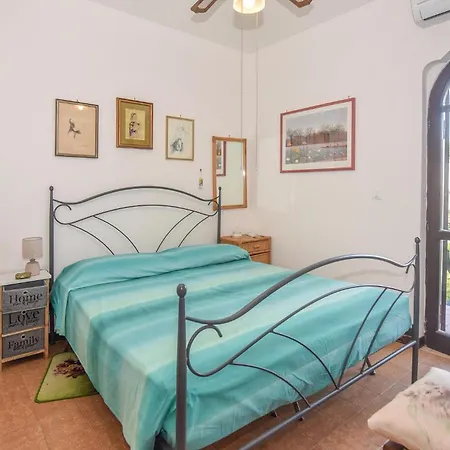 3 Bedroom In Lt * San Felice Circeo